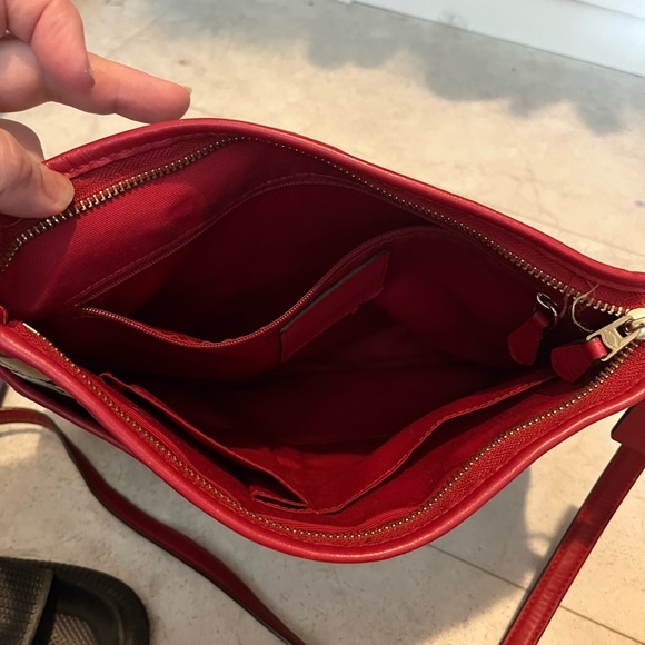 COACH purse and matching wallet. Classic. - Picture 4 of 11